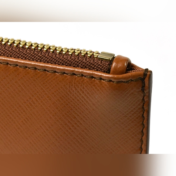 Salvatore Ferragamo Wristlet EUC! - Picture 9 of 15